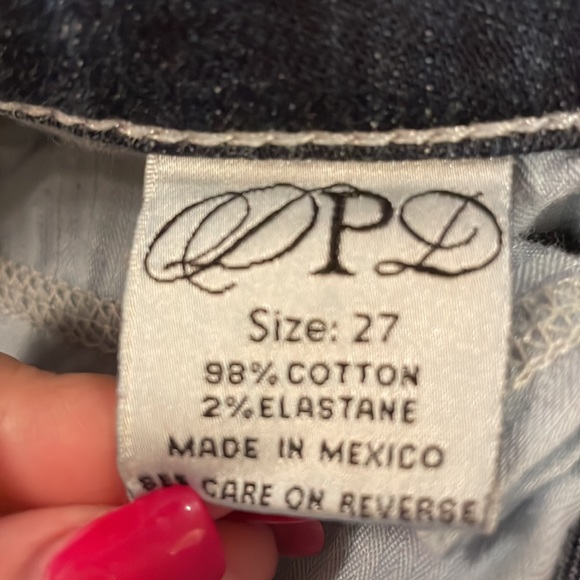 Jeans - Picture 3 of 4